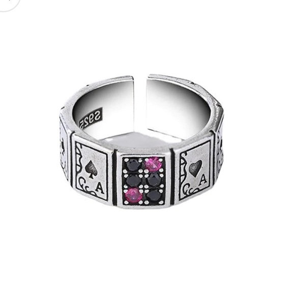 Ace of Spades Poker Ring - Picture 1 of 2